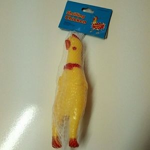 Shrilling chicken pet toy